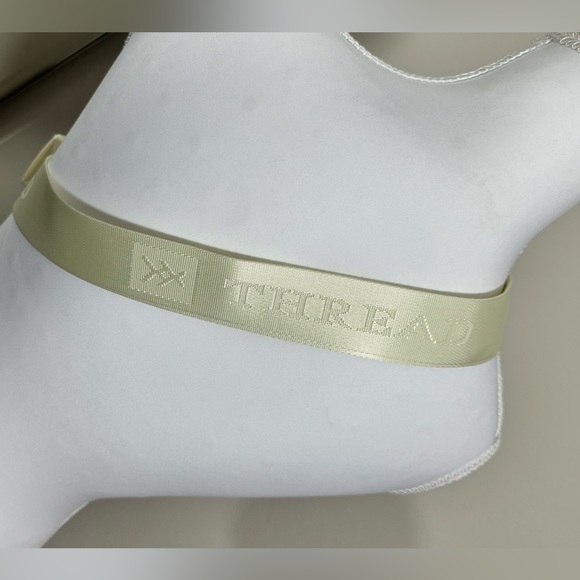 Thread Fanny Pack - Picture 5 of 8